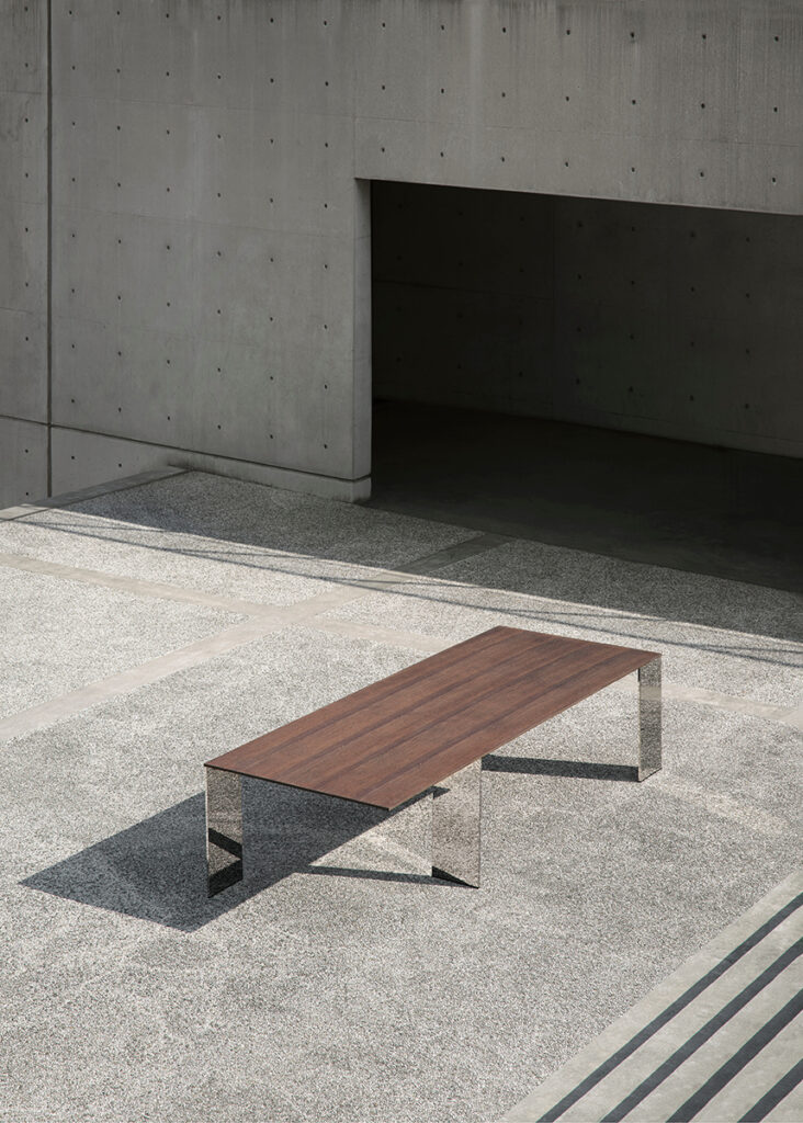 gallery_axis-table-1-732x1024.jpg